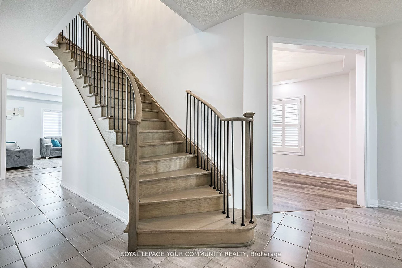 259, Chelsea, Bradford, Bradford West Gwillimbury