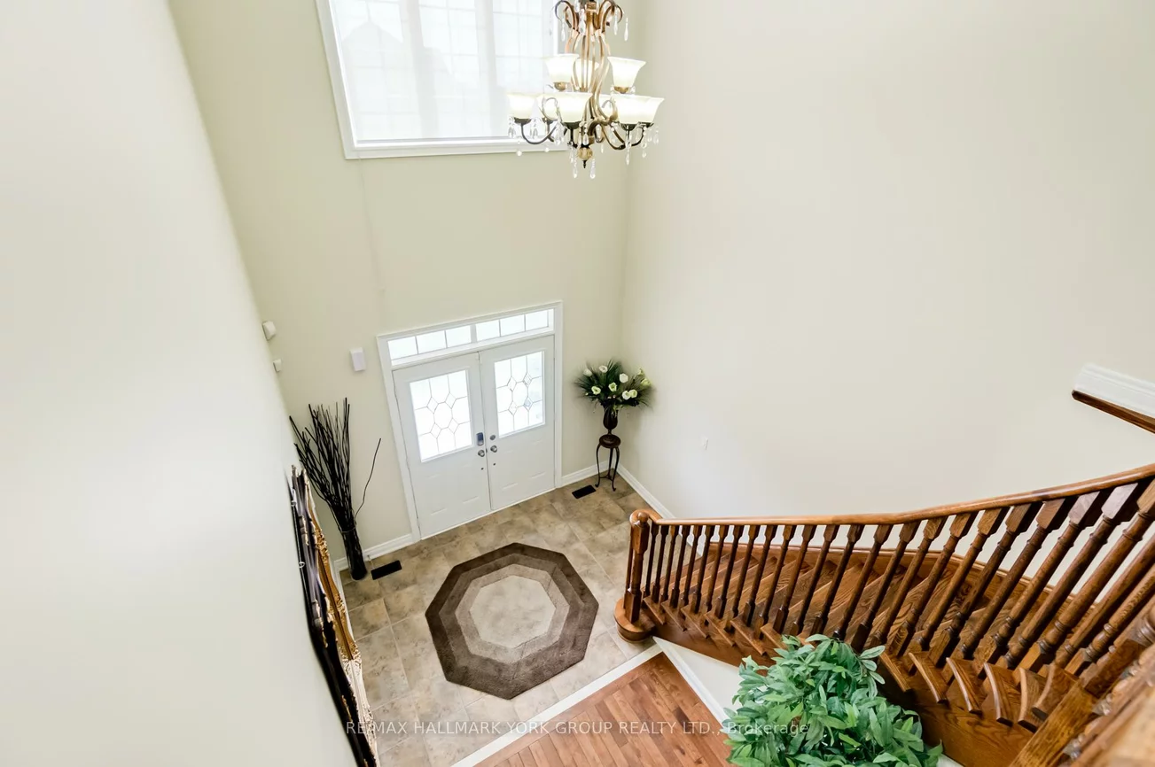 95, Chelsea, Bradford, Bradford West Gwillimbury