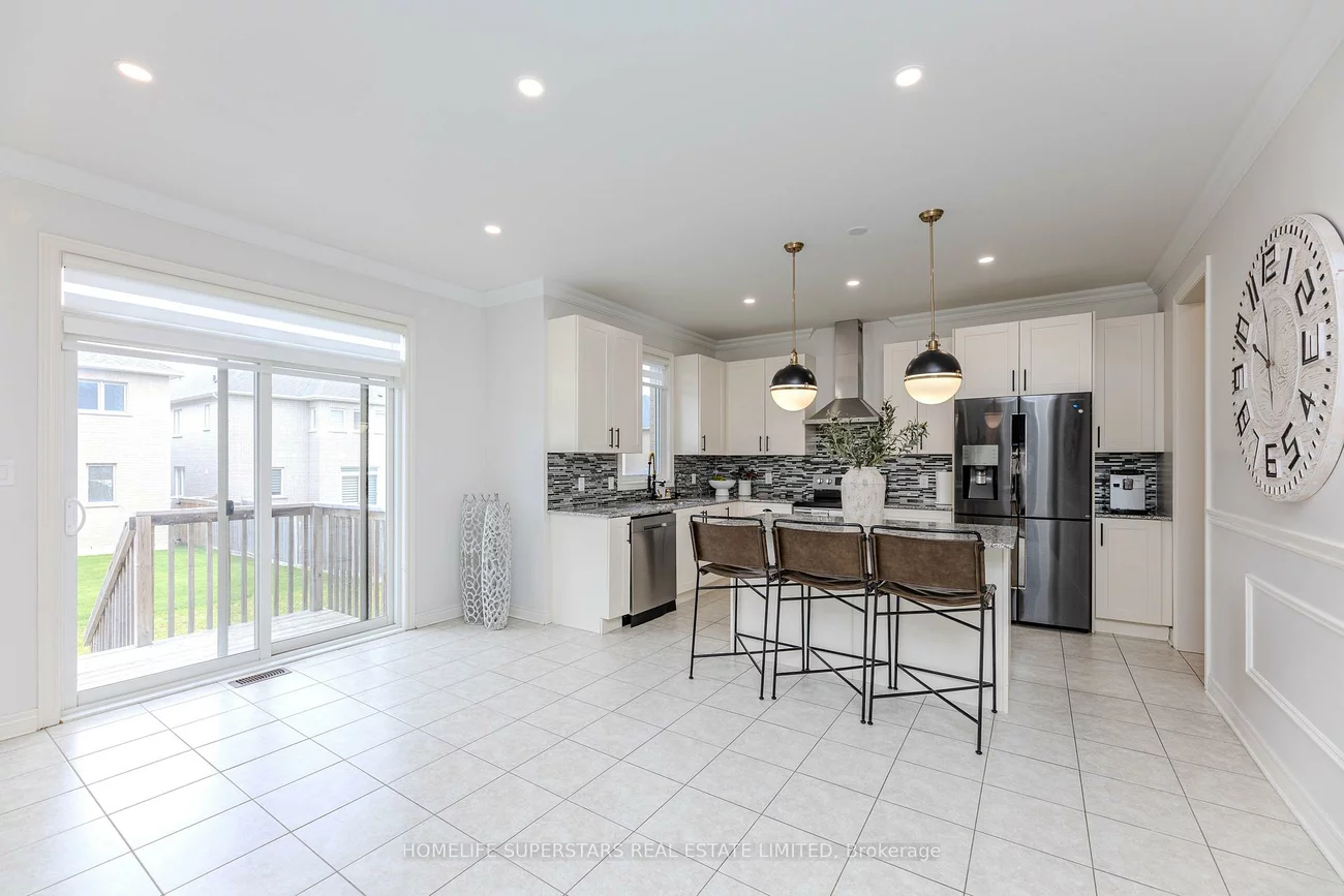 50, Romanelli, Bradford, Bradford West Gwillimbury