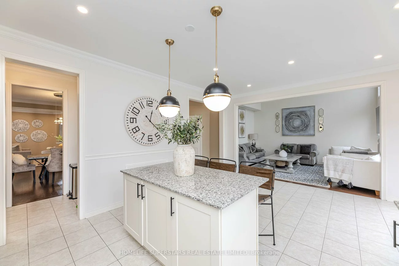 50, Romanelli, Bradford, Bradford West Gwillimbury