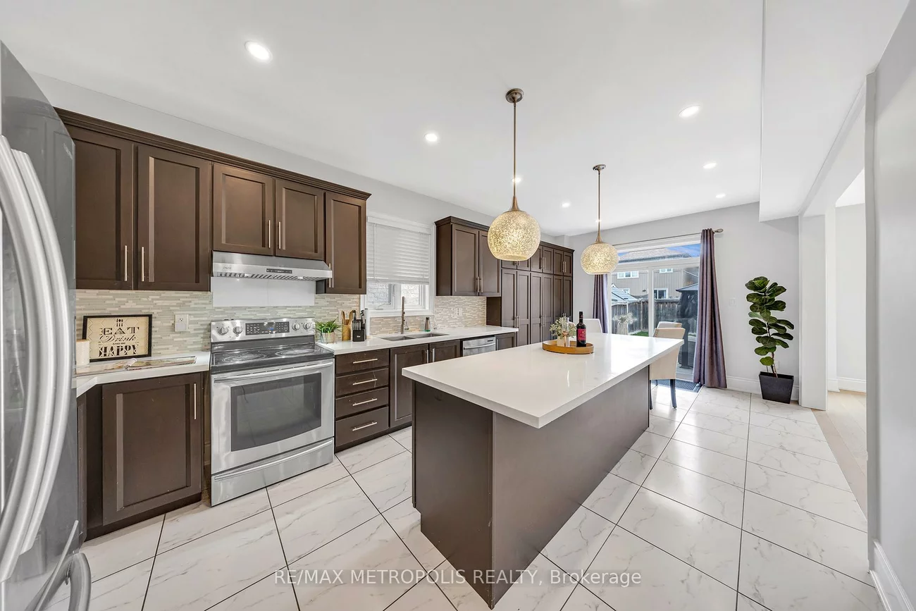 31, Carter, Bradford, Bradford West Gwillimbury