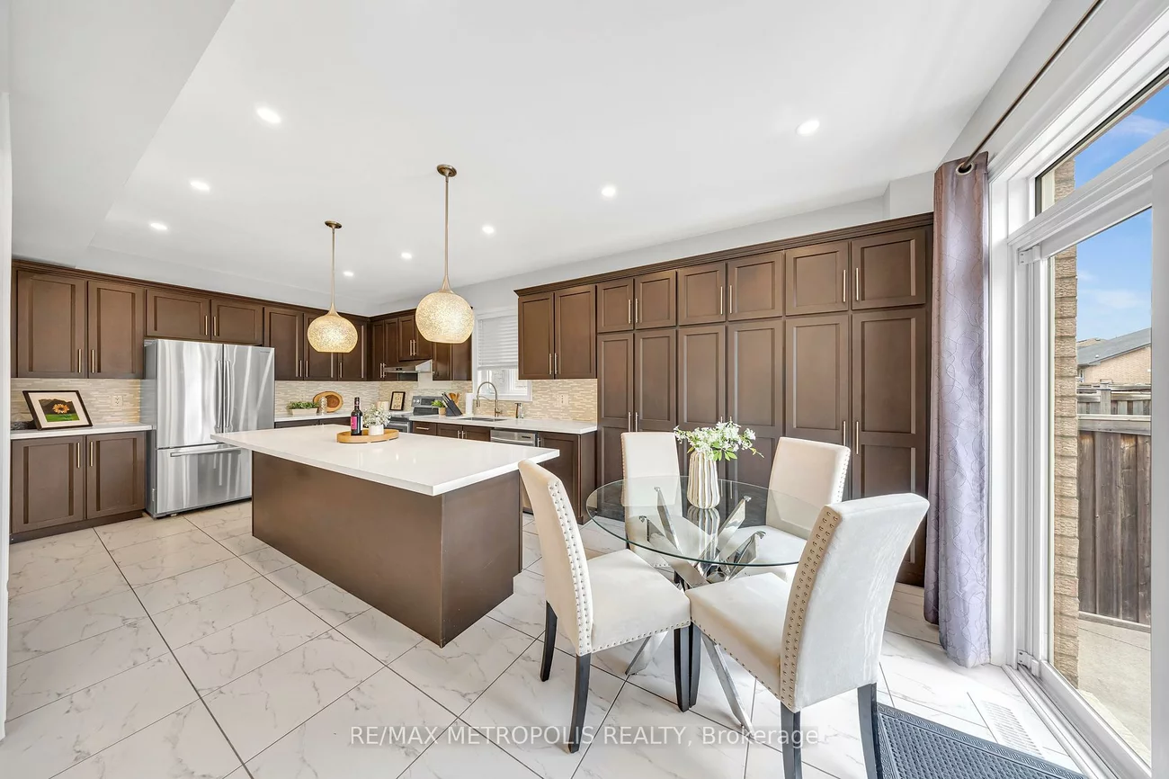 31, Carter, Bradford, Bradford West Gwillimbury