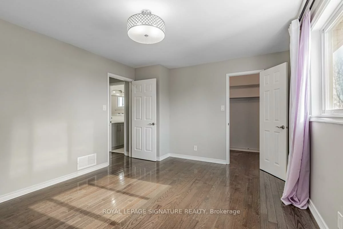 109, Imperial, Bradford, Bradford West Gwillimbury
