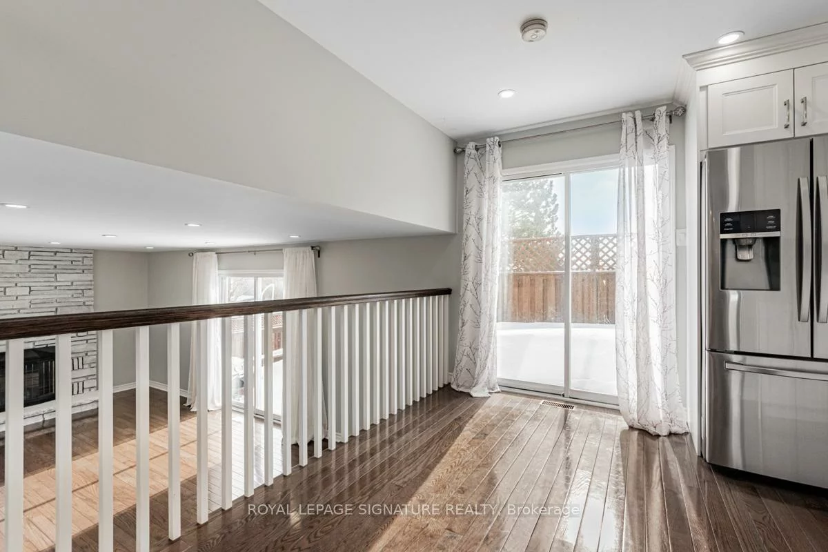 109, Imperial, Bradford, Bradford West Gwillimbury