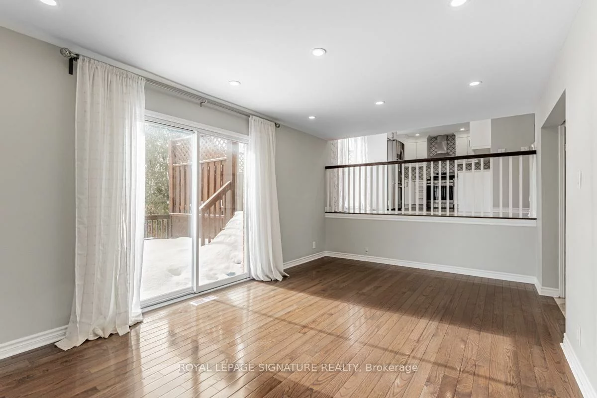 109, Imperial, Bradford, Bradford West Gwillimbury
