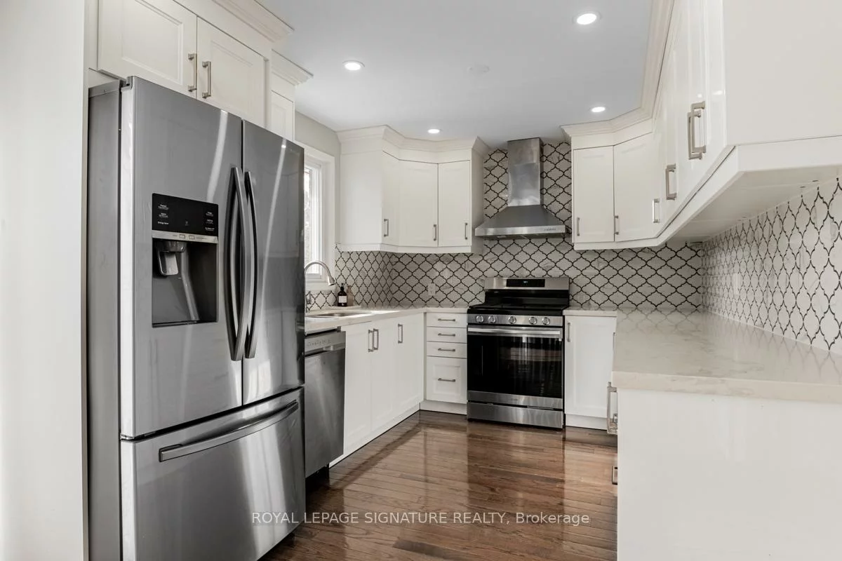 109, Imperial, Bradford, Bradford West Gwillimbury