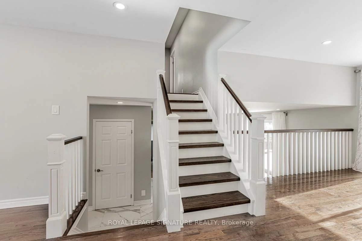 109, Imperial, Bradford, Bradford West Gwillimbury