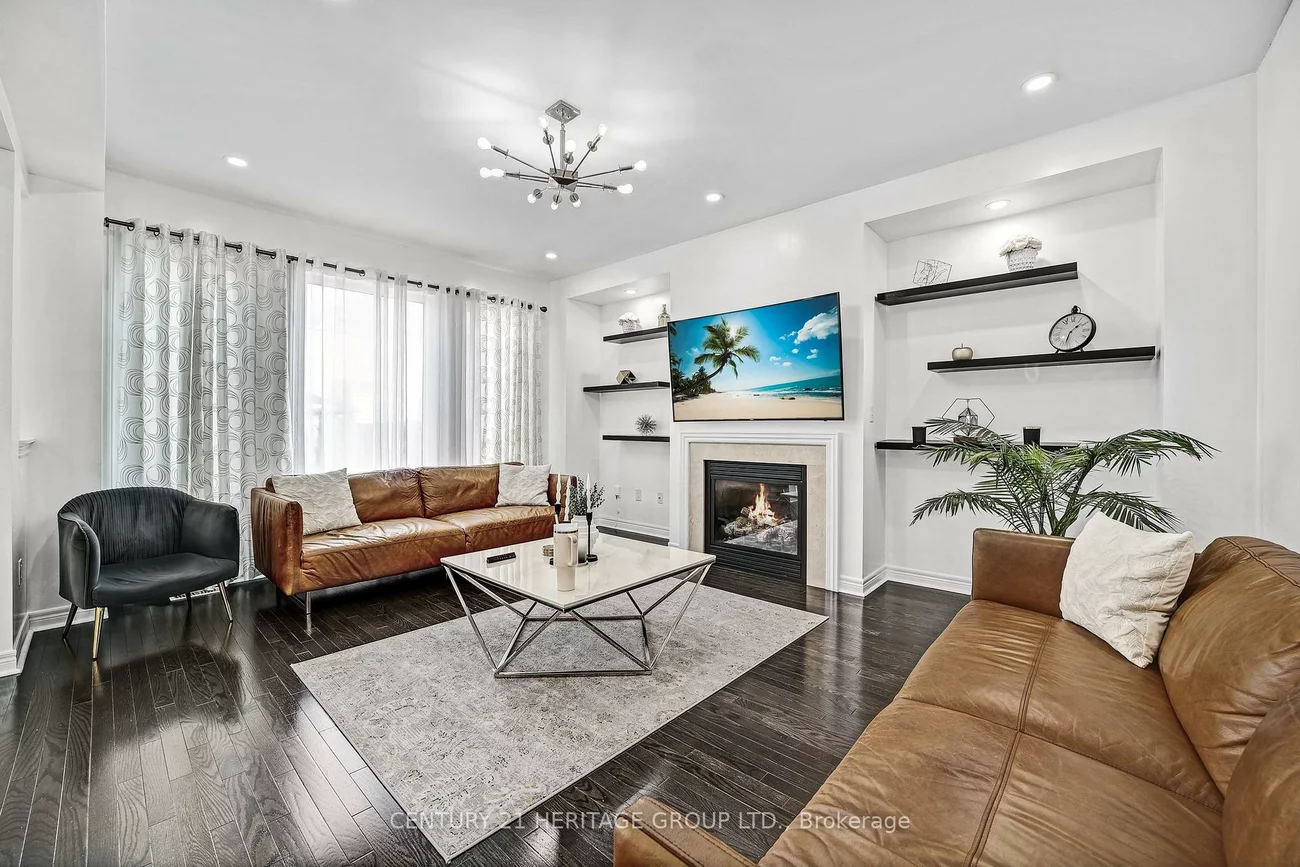 32, Amberwing, Bradford, Bradford West Gwillimbury