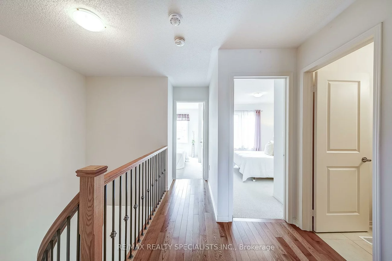 94, Fortis, Bradford, Bradford West Gwillimbury