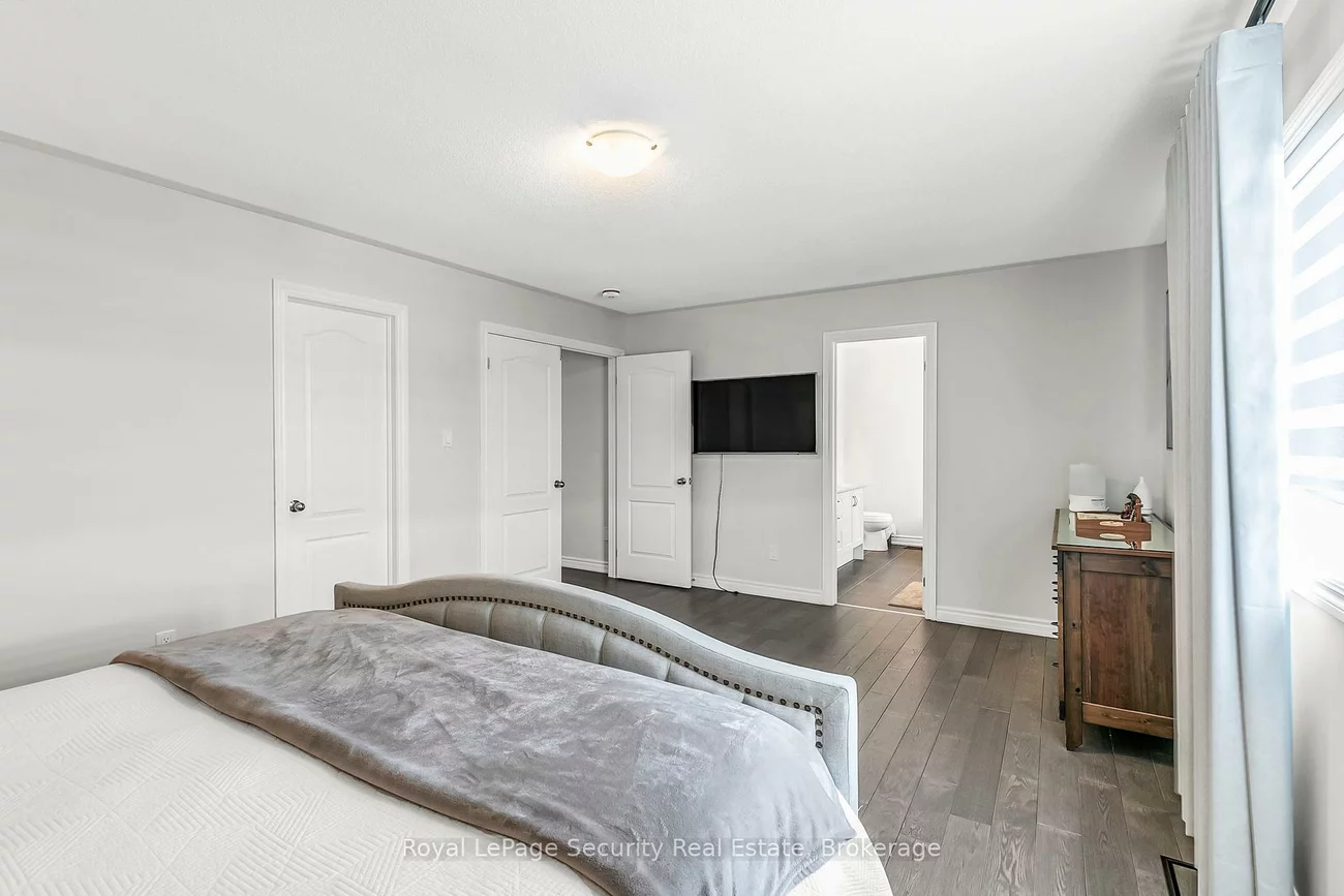 202, Gardiner, Bradford, Bradford West Gwillimbury