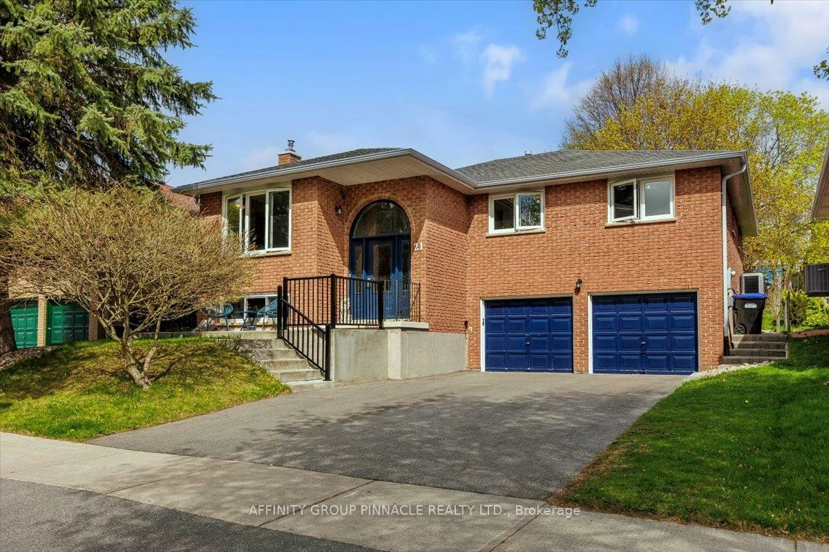 21, Imperial, Bradford, Bradford West Gwillimbury