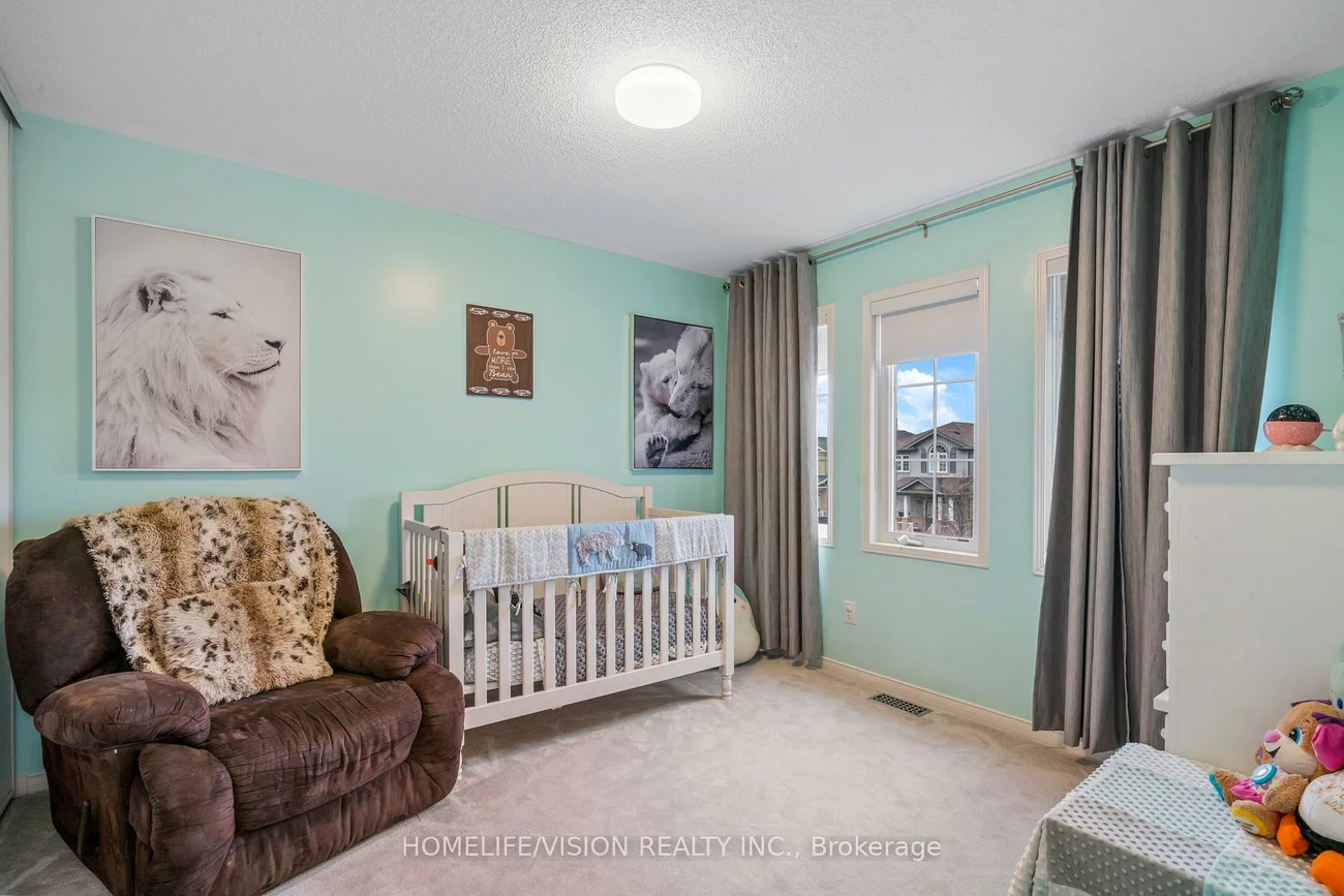 25, Long, Bradford, Bradford West Gwillimbury