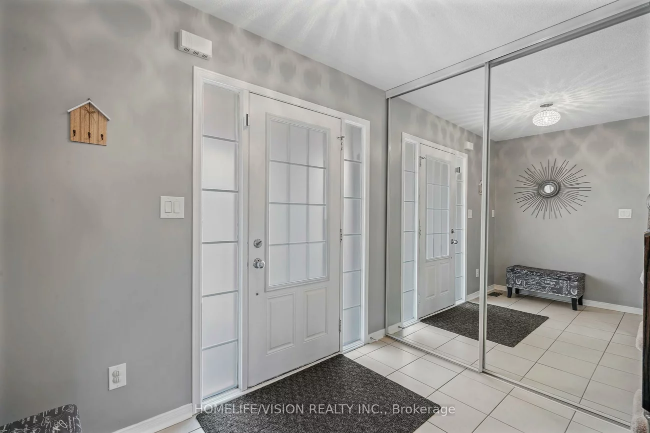 25, Long, Bradford, Bradford West Gwillimbury