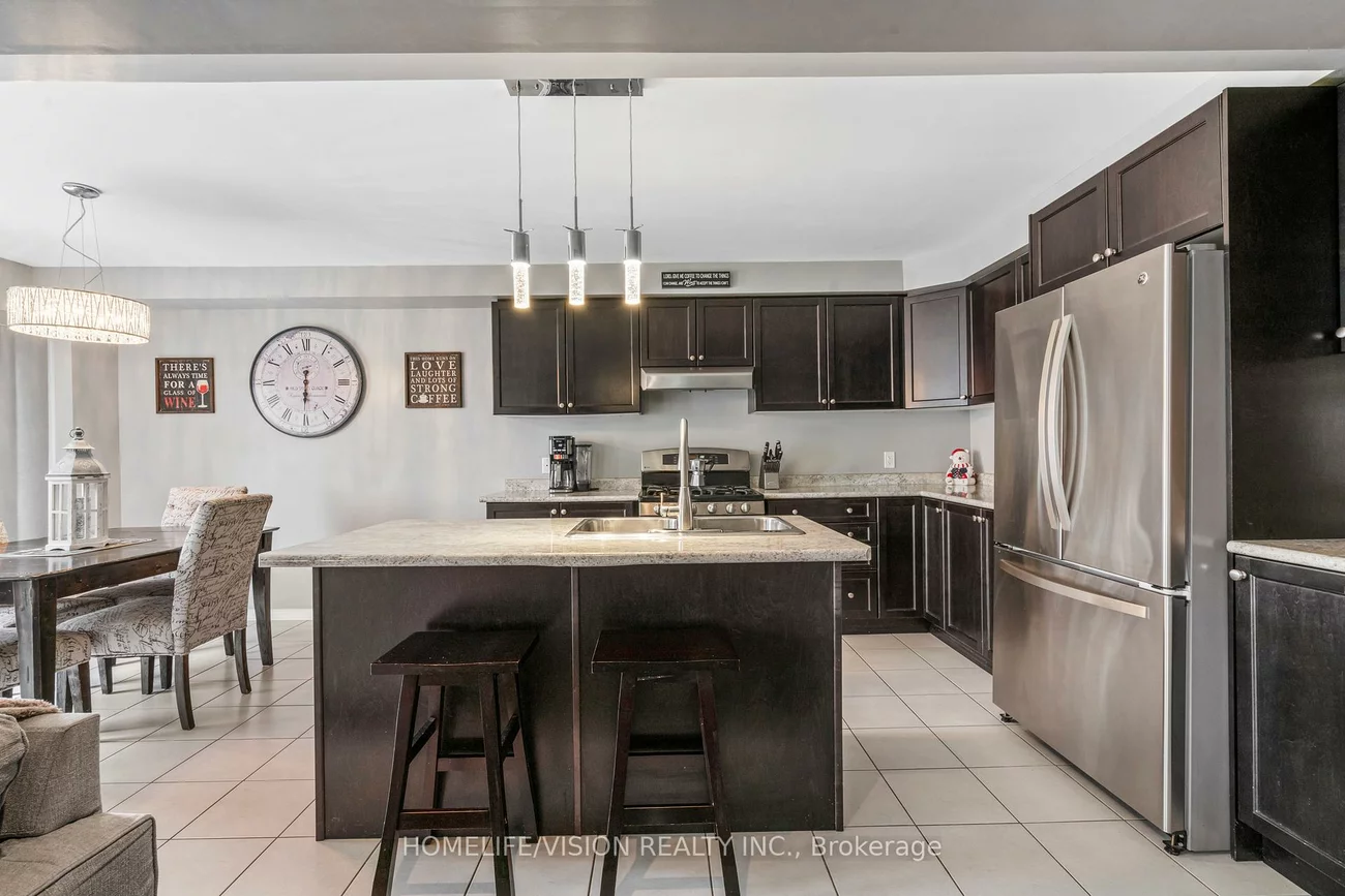 25, Long, Bradford, Bradford West Gwillimbury