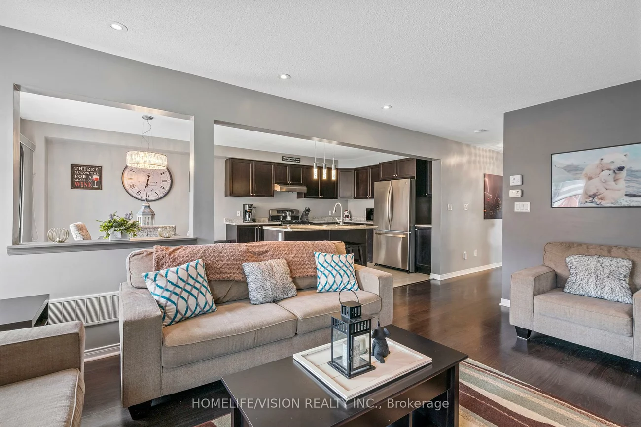 25, Long, Bradford, Bradford West Gwillimbury