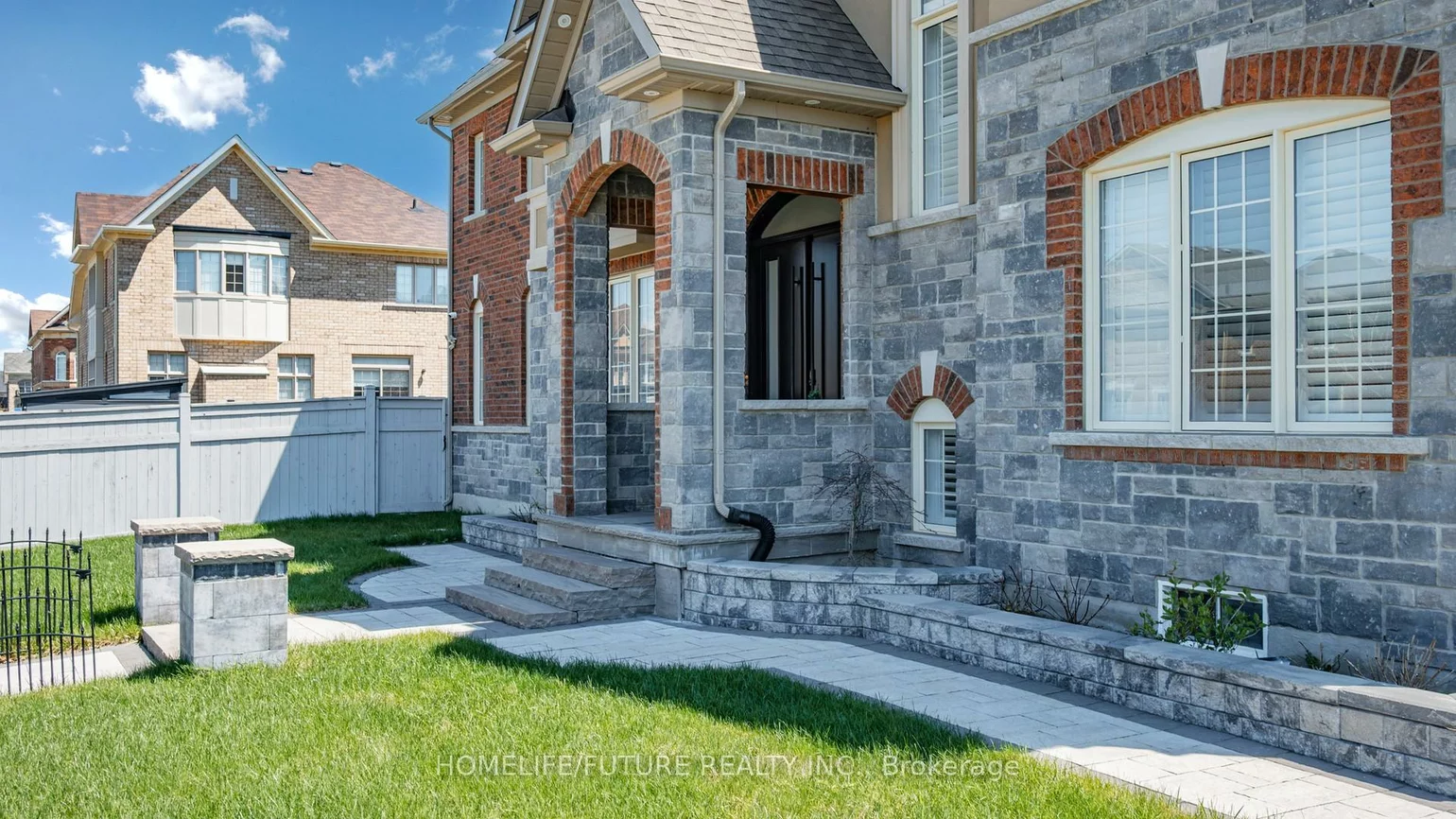 1009, Langford, Bradford, Bradford West Gwillimbury