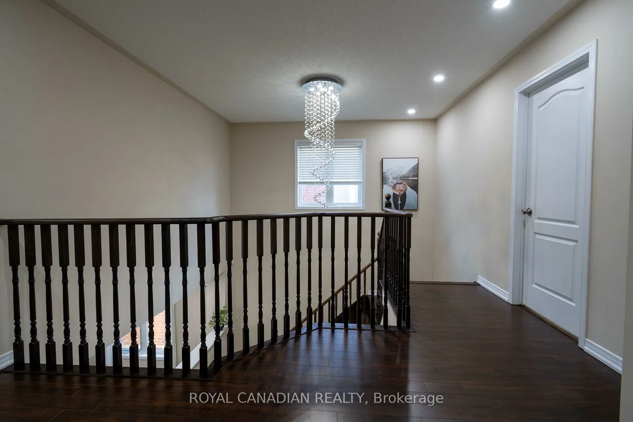 213, Richardson, Bradford, Bradford West Gwillimbury