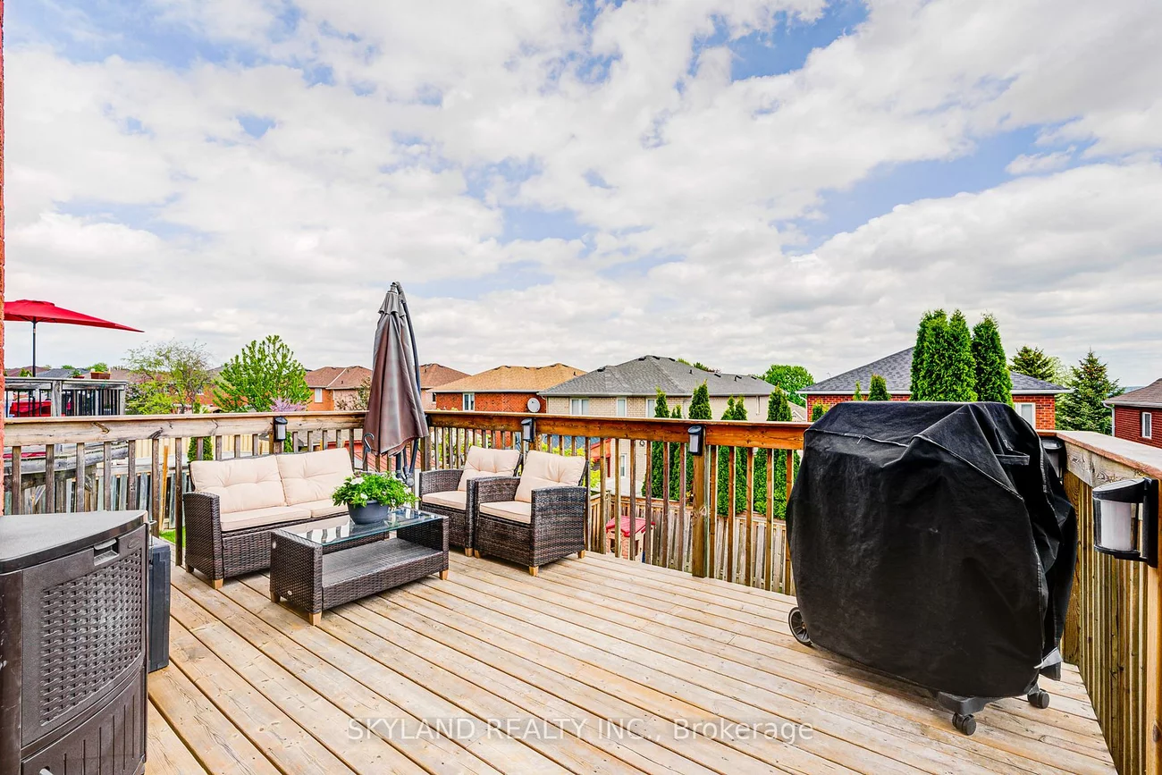 39, Smith, Bradford, Bradford West Gwillimbury