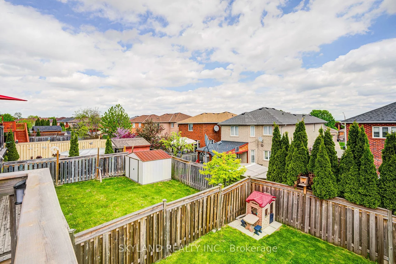 39, Smith, Bradford, Bradford West Gwillimbury