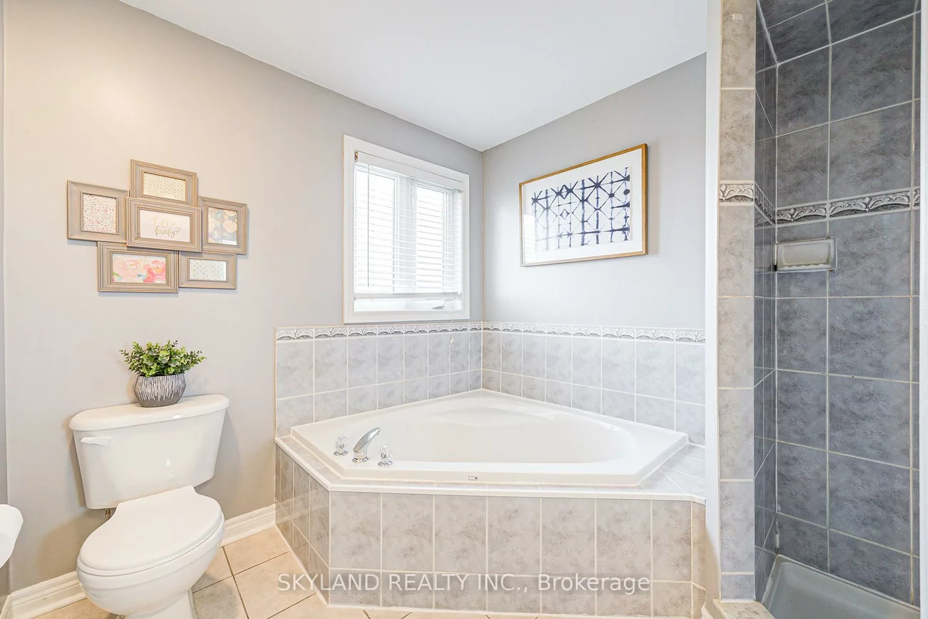 39, Smith, Bradford, Bradford West Gwillimbury