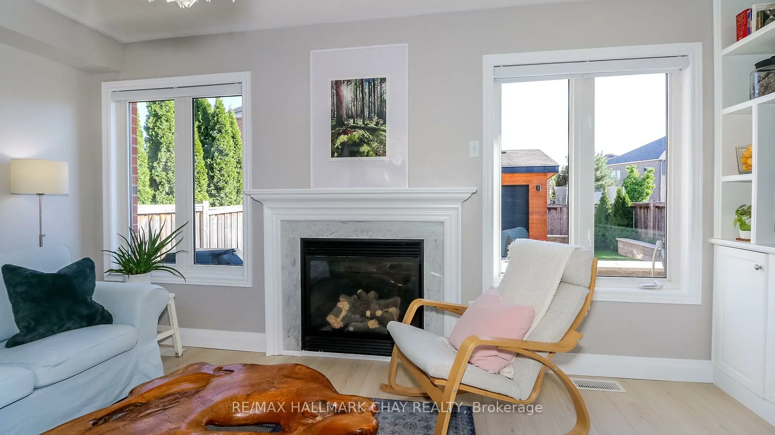 137, Meadowhawk, Bradford, Bradford West Gwillimbury