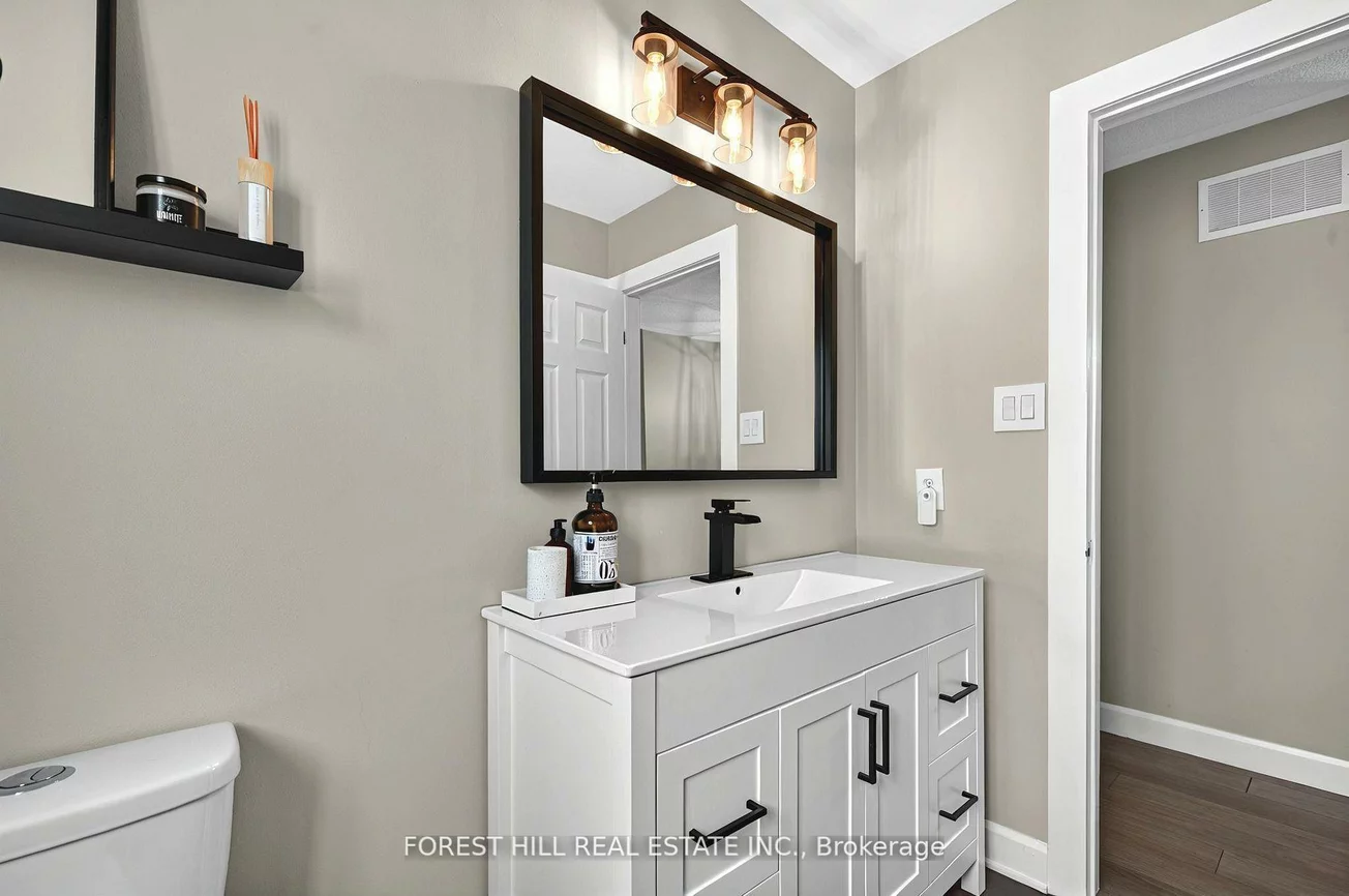 88, Noble, Bradford, Bradford West Gwillimbury