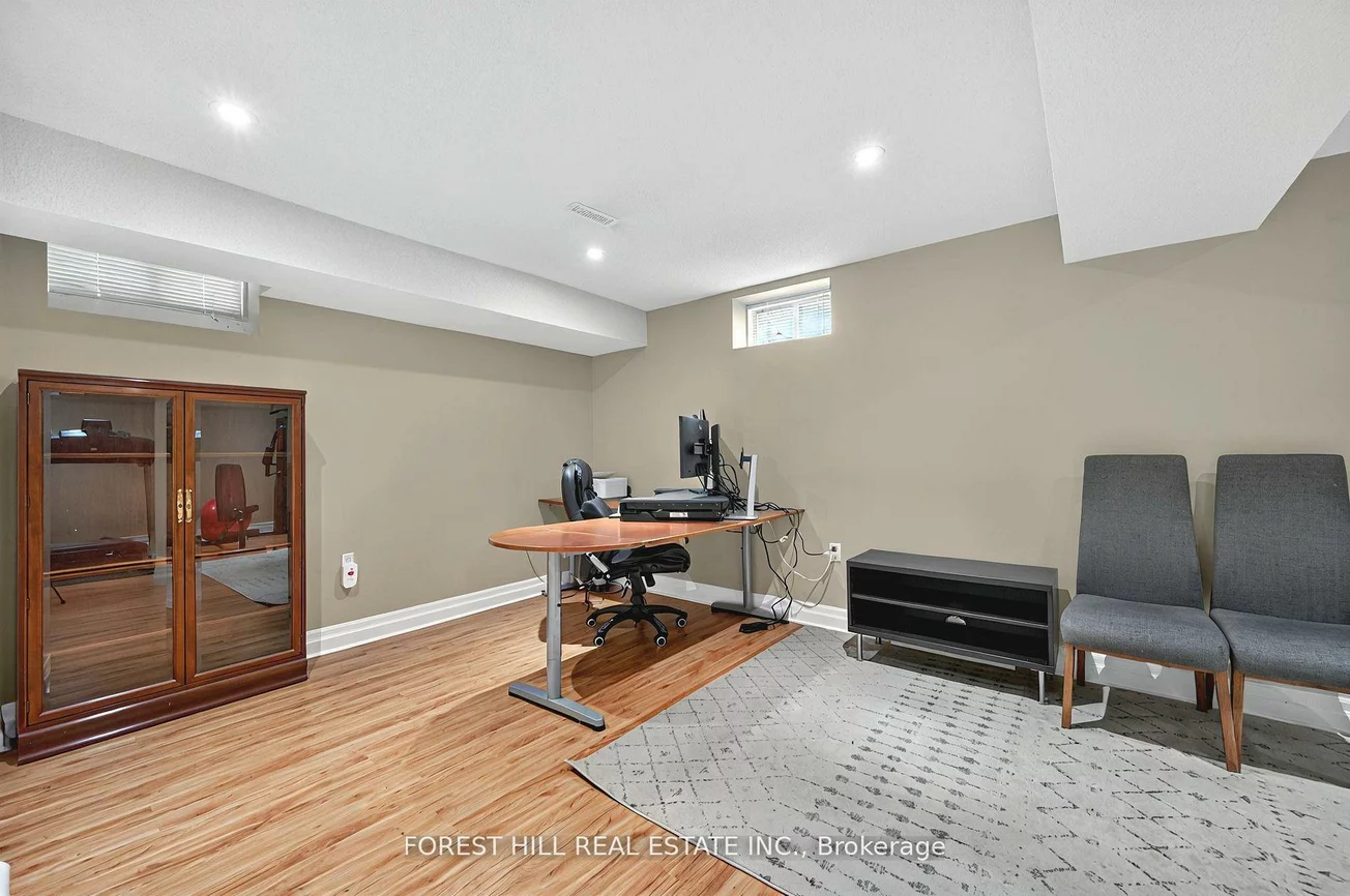 88, Noble, Bradford, Bradford West Gwillimbury