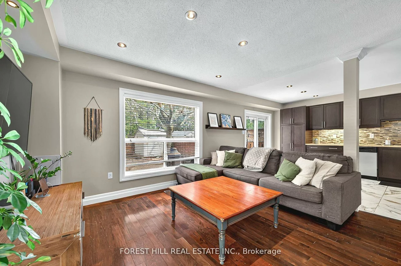 88, Noble, Bradford, Bradford West Gwillimbury