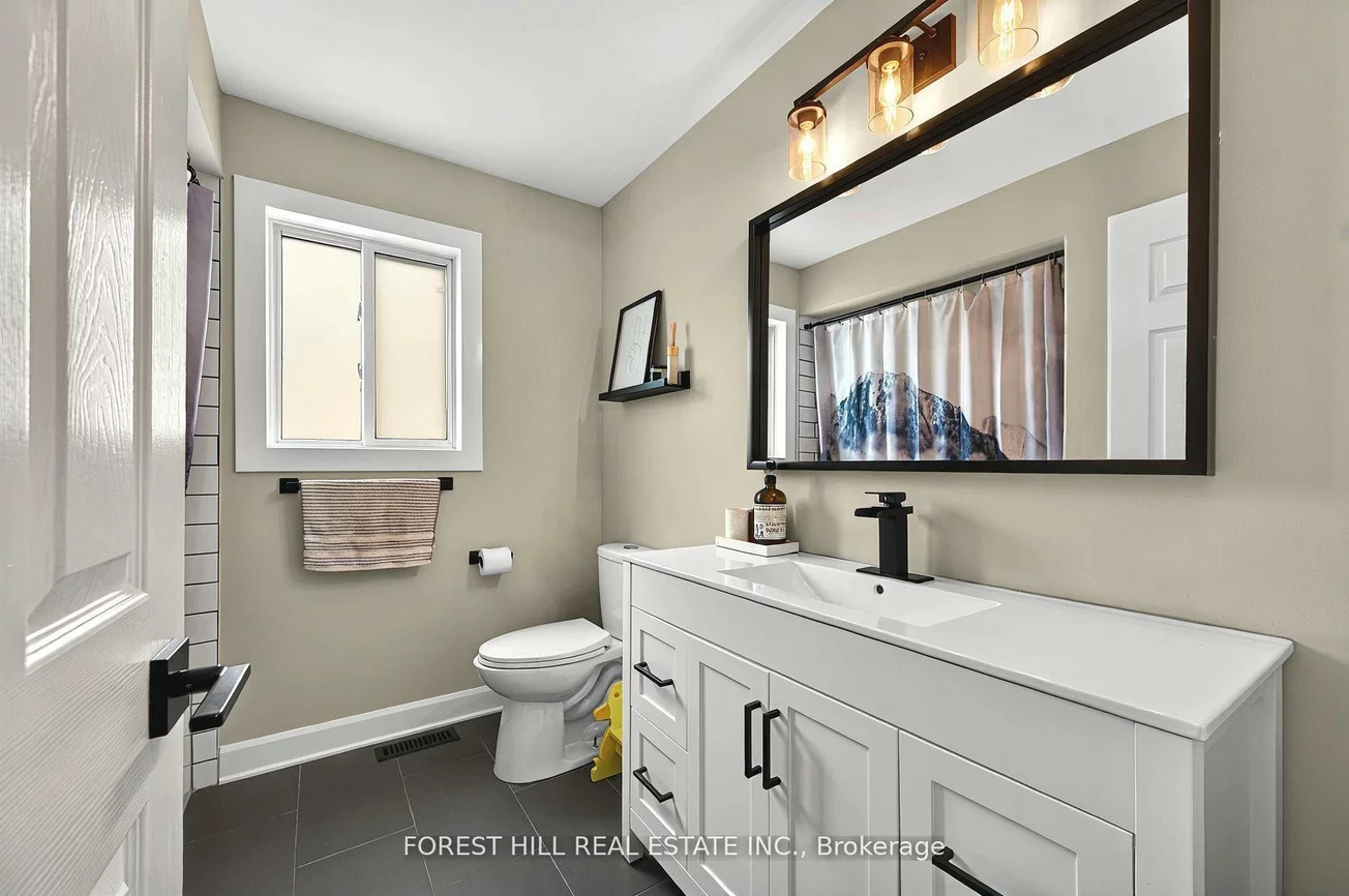 88, Noble, Bradford, Bradford West Gwillimbury