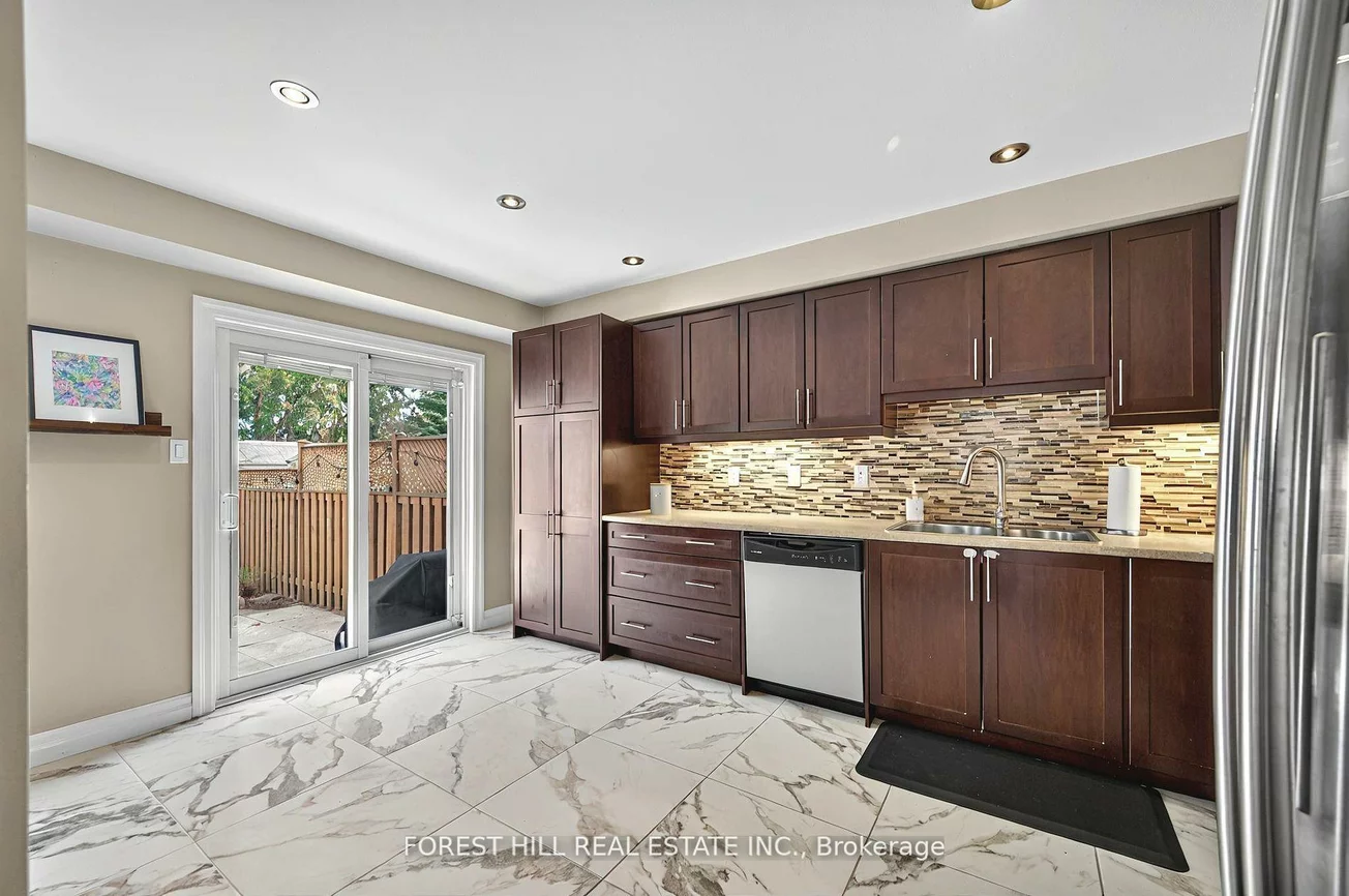 88, Noble, Bradford, Bradford West Gwillimbury
