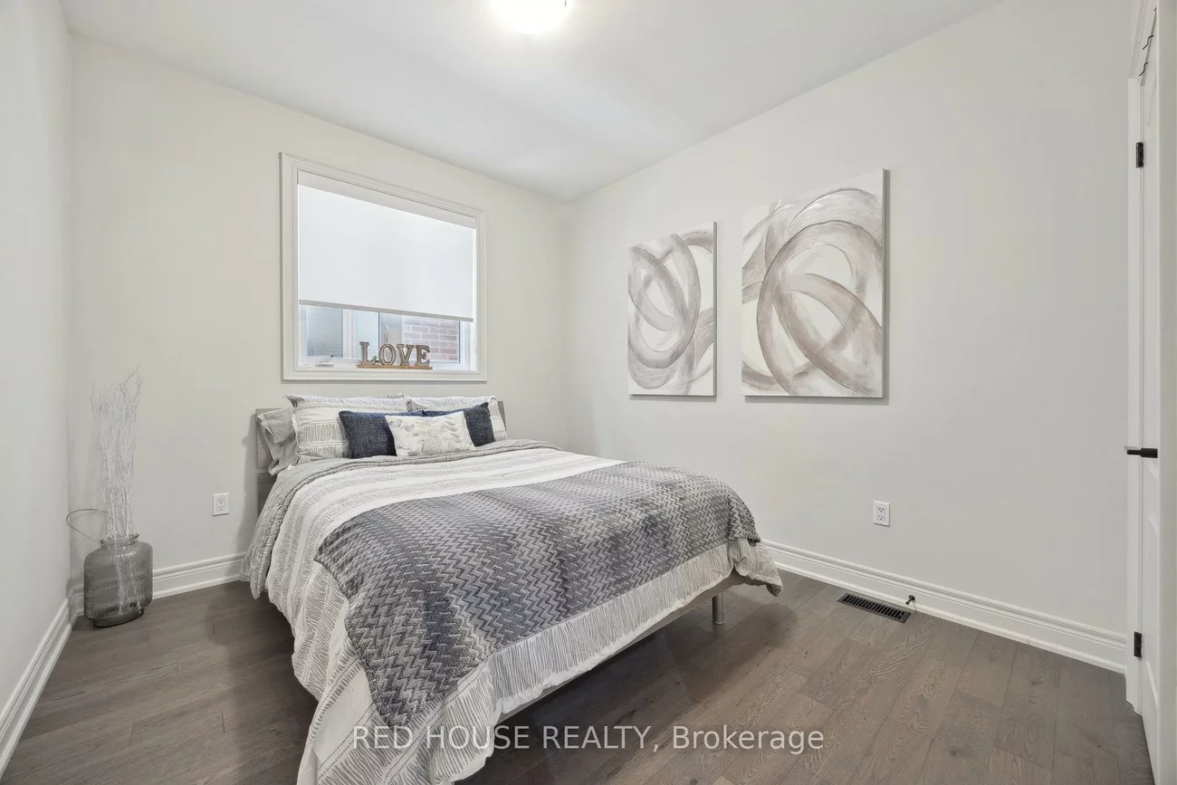 74, Mcdonnell, Bradford, Bradford West Gwillimbury