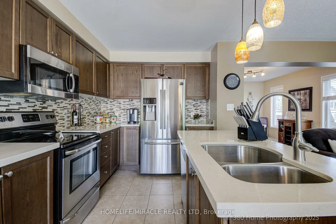 193, Orr, Bradford, Bradford West Gwillimbury