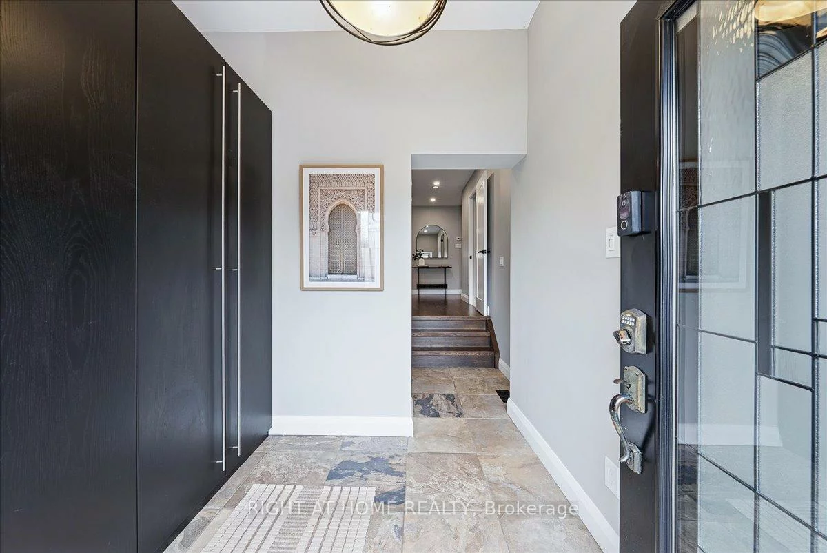 21, Breeze, Bradford, Bradford West Gwillimbury