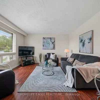 135, Luxury, Bradford, Bradford West Gwillimbury