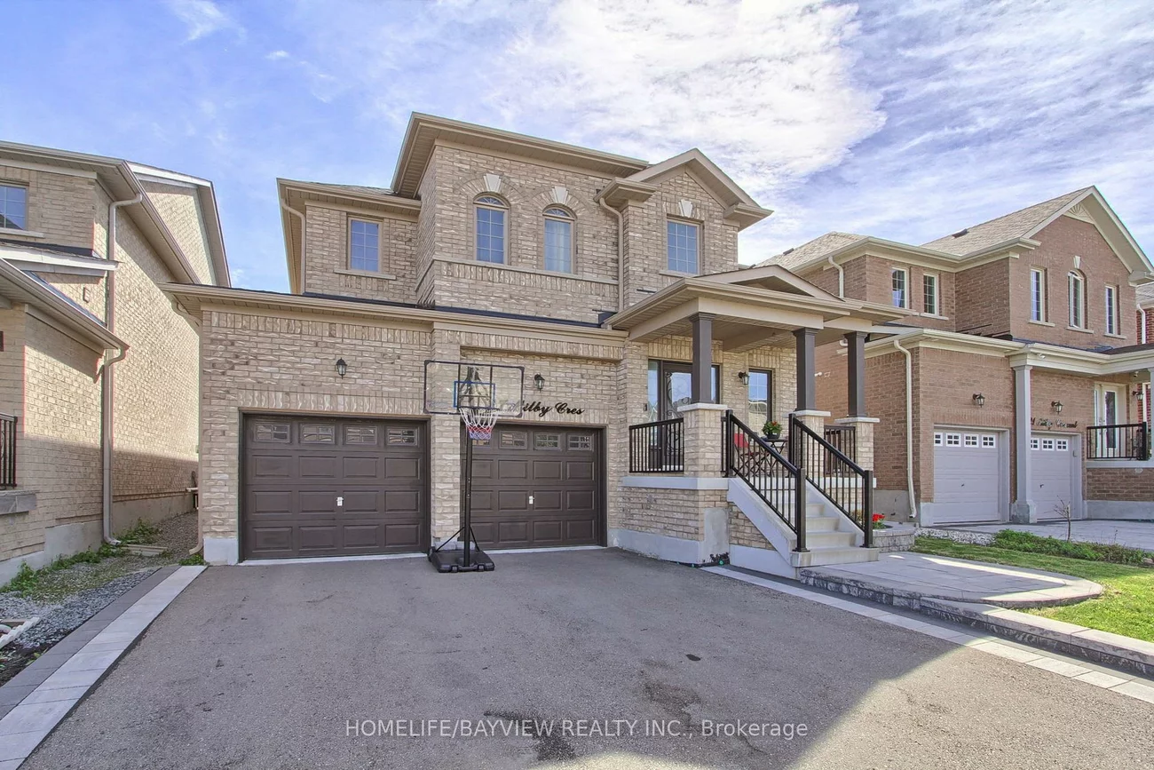 17, Milby, Bradford, Bradford West Gwillimbury