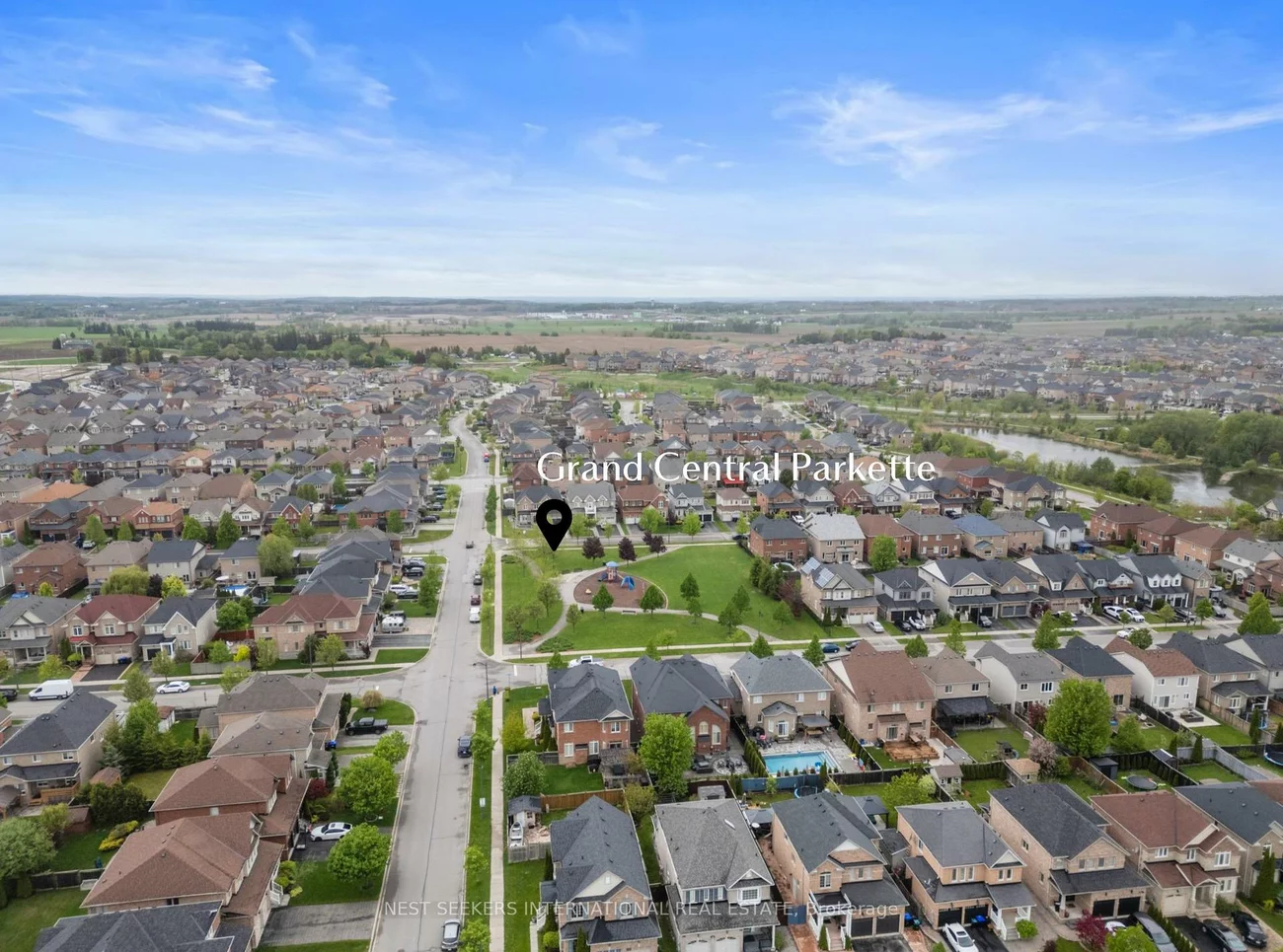 51, Booth, Bradford, Bradford West Gwillimbury