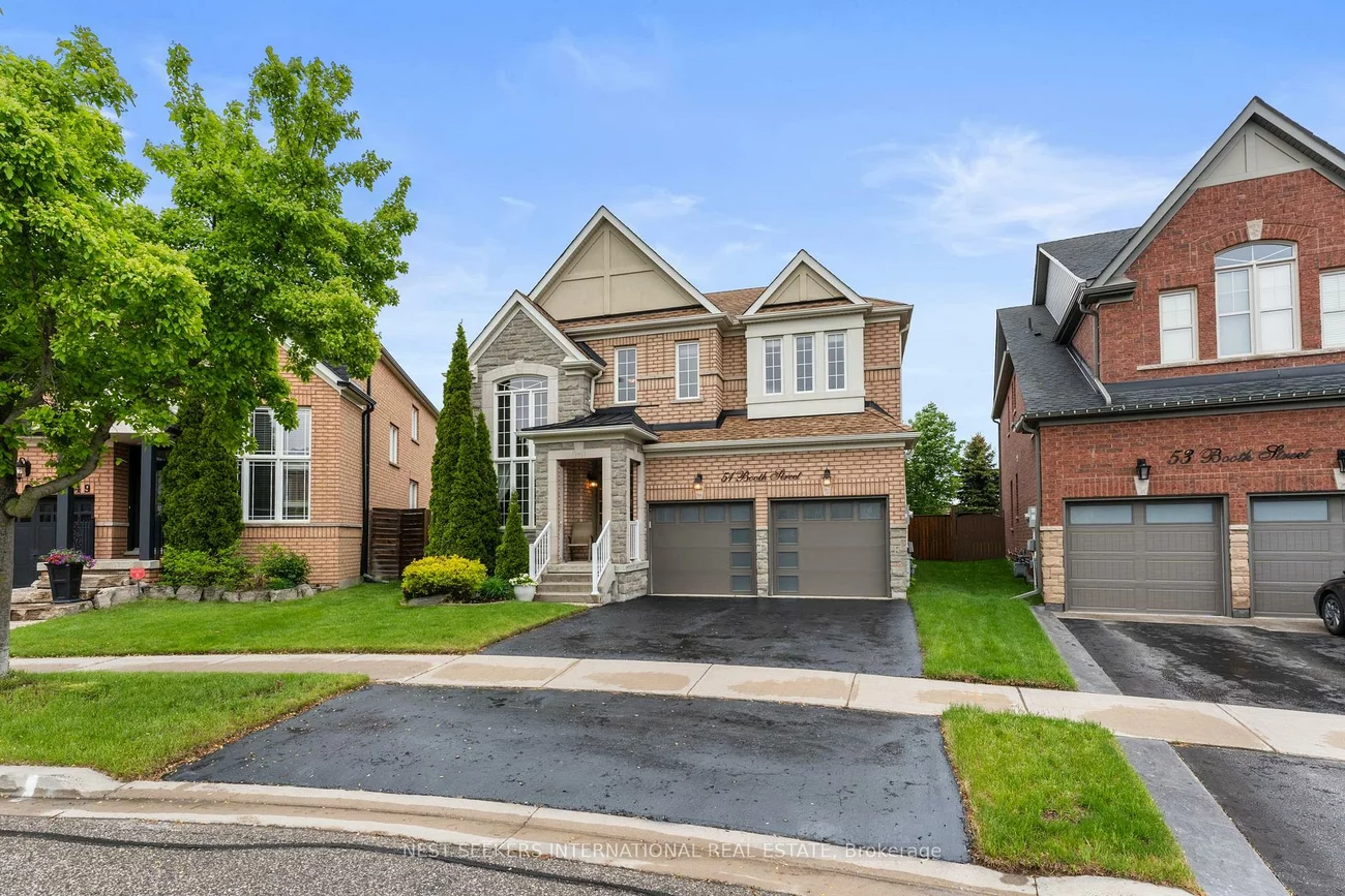 51, Booth, Bradford, Bradford West Gwillimbury