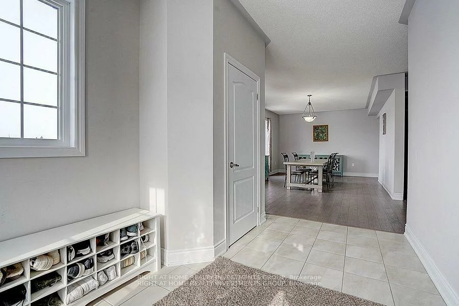 208, Rutherford, Bradford, Bradford West Gwillimbury