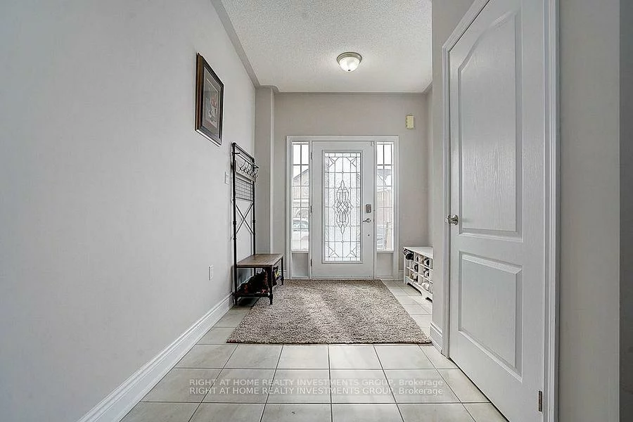 208, Rutherford, Bradford, Bradford West Gwillimbury