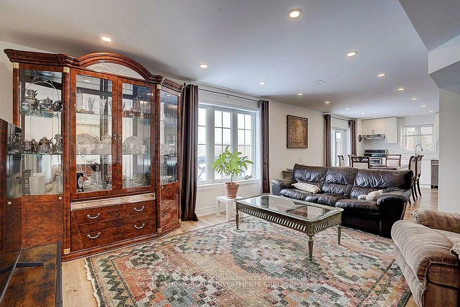 208, Rutherford, Bradford, Bradford West Gwillimbury