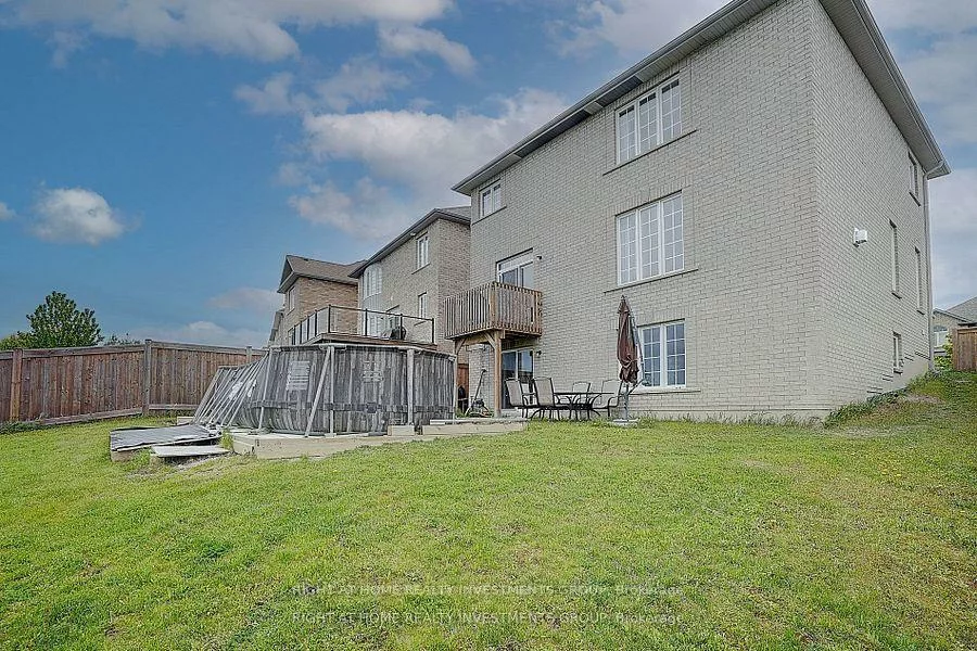 208, Rutherford, Bradford, Bradford West Gwillimbury