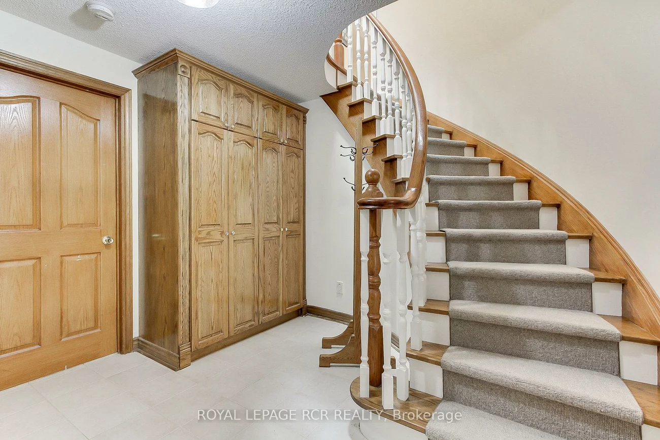 42, Depeuter, Bradford, Bradford West Gwillimbury