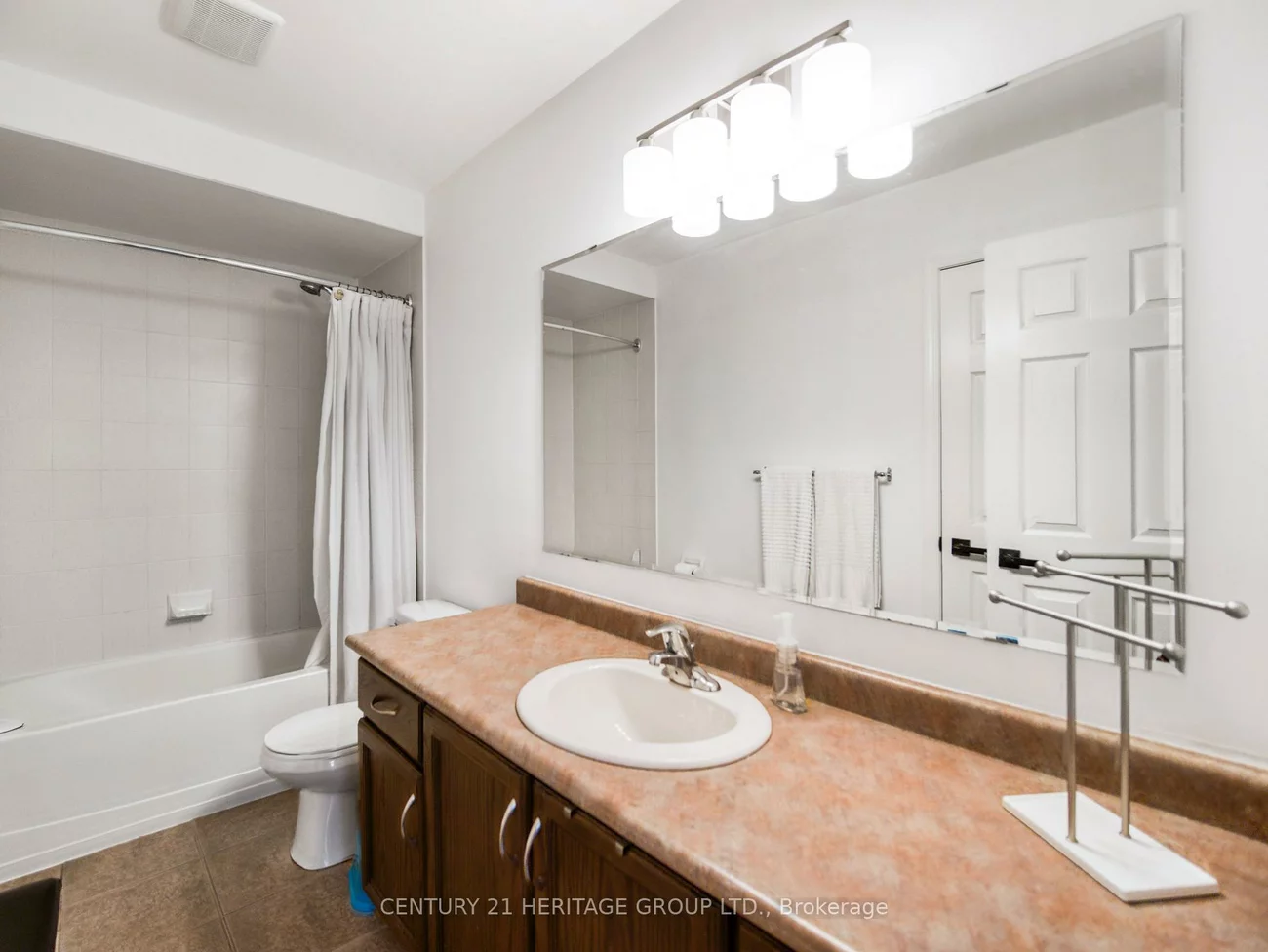 1, Carter, Bradford, Bradford West Gwillimbury
