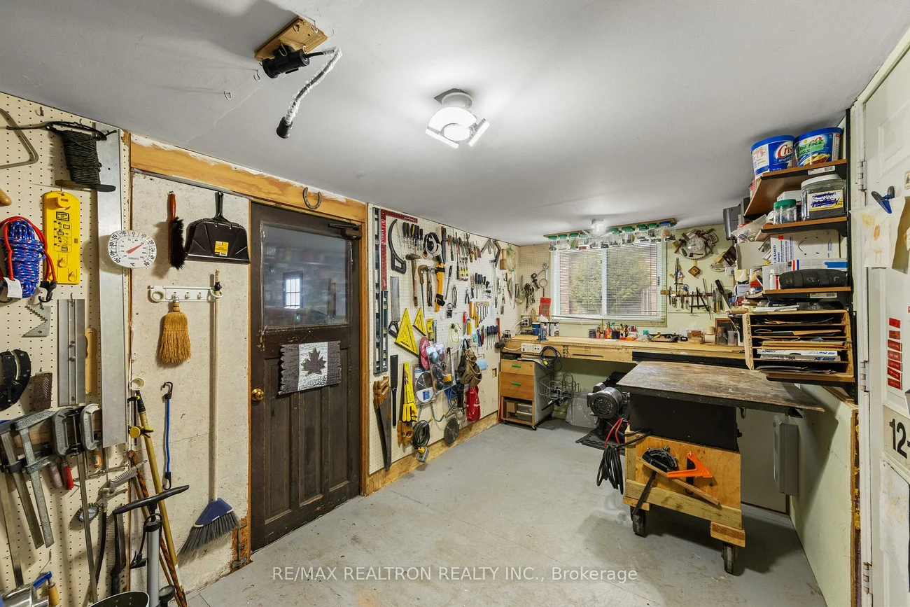 593, Simcoe, Bradford, Bradford West Gwillimbury