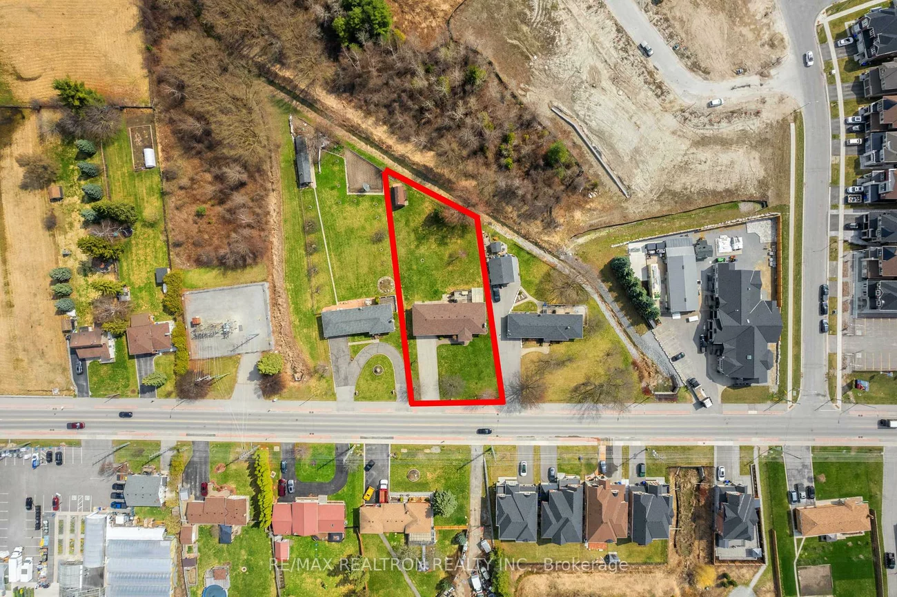 593, Simcoe, Bradford, Bradford West Gwillimbury