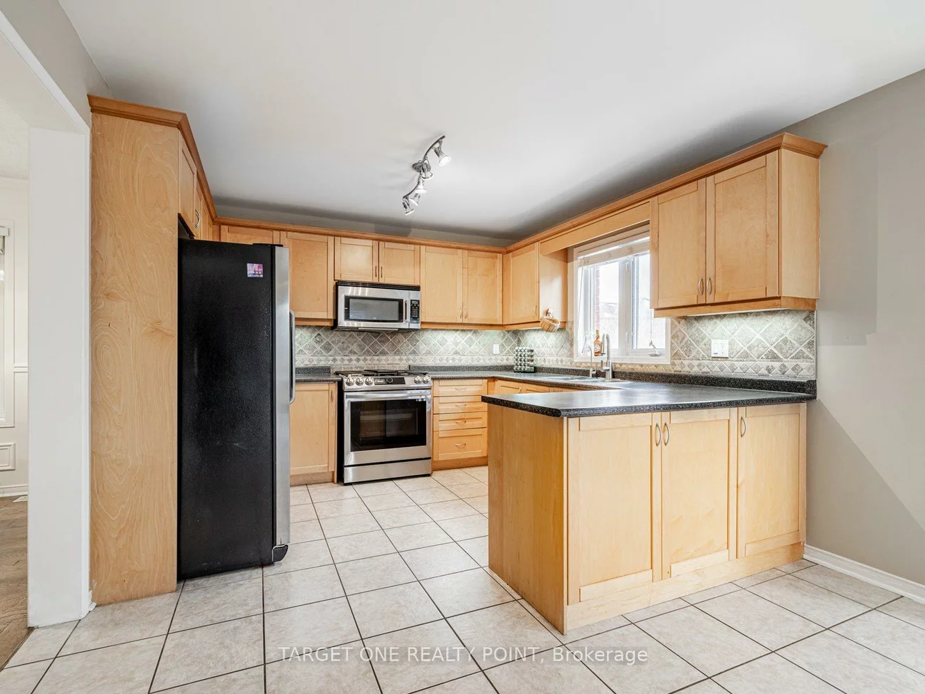 36, Prince, Bradford, Bradford West Gwillimbury