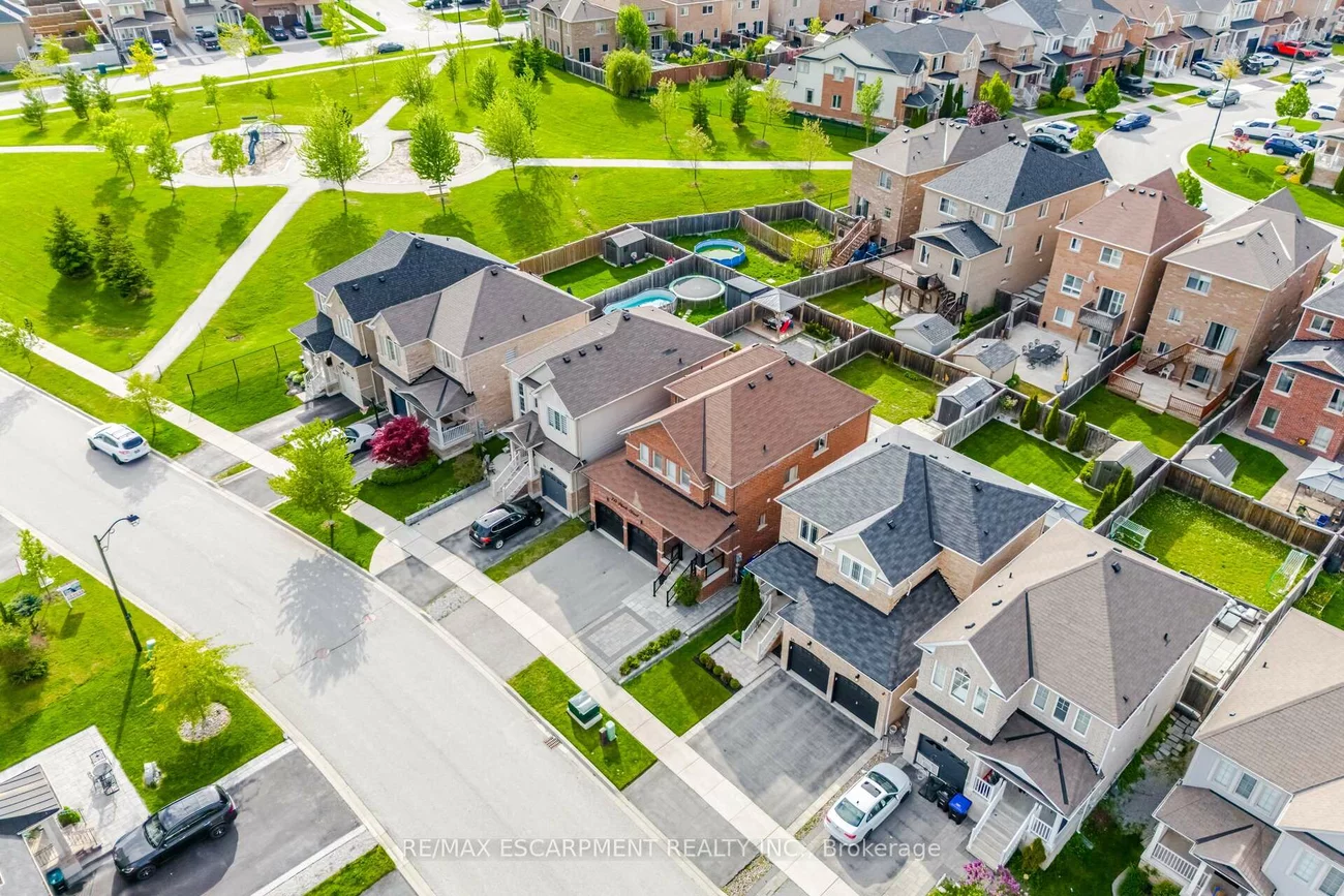 66, Slack, Bradford, Bradford West Gwillimbury