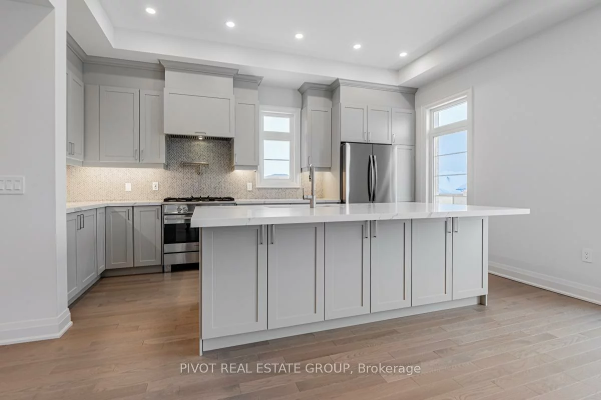 22, Hearn, Bond Head, Bradford West Gwillimbury