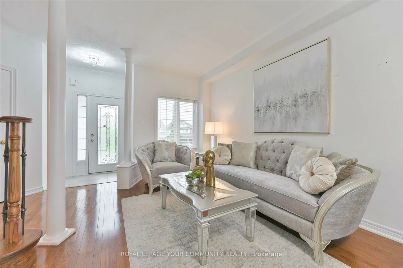 8, Highland, Bradford, Bradford West Gwillimbury