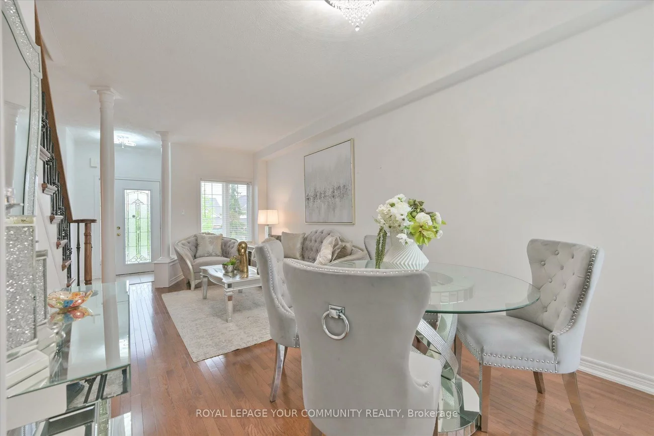 8, Highland, Bradford, Bradford West Gwillimbury